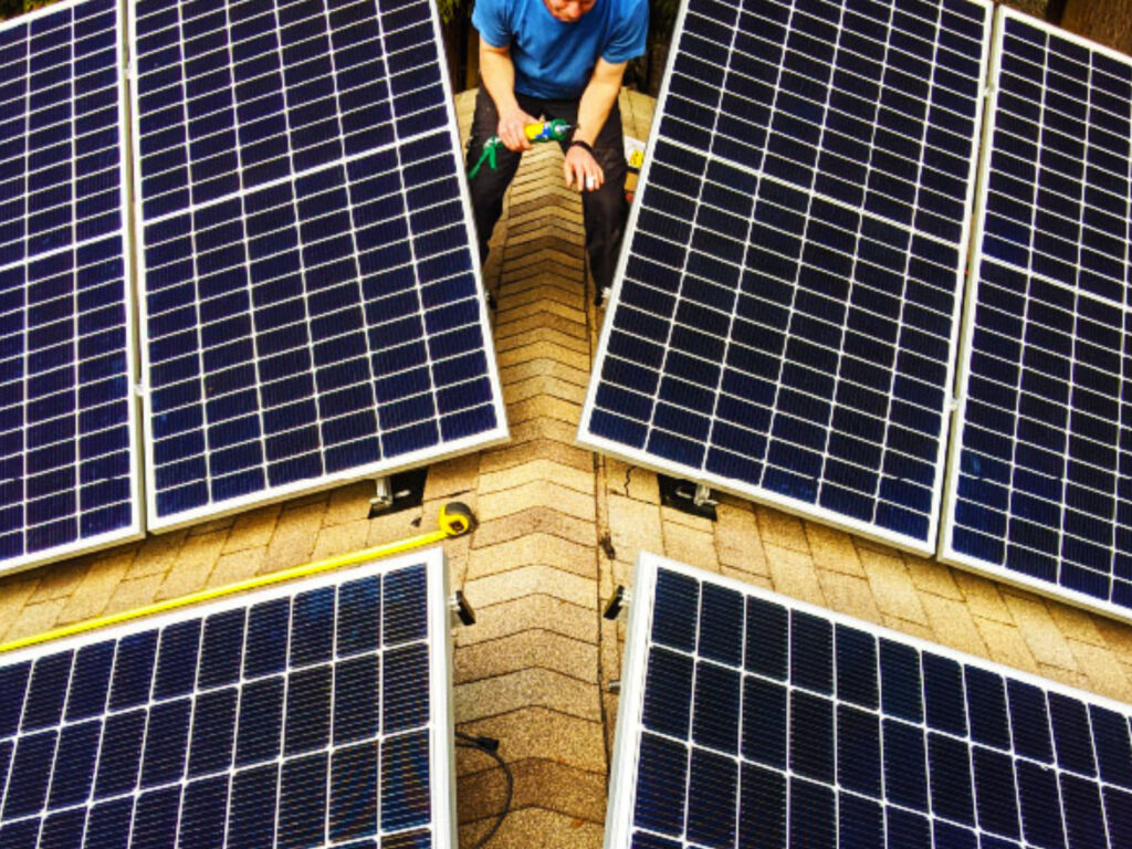 Canadian Roof Doctor solar Panel on roof 04